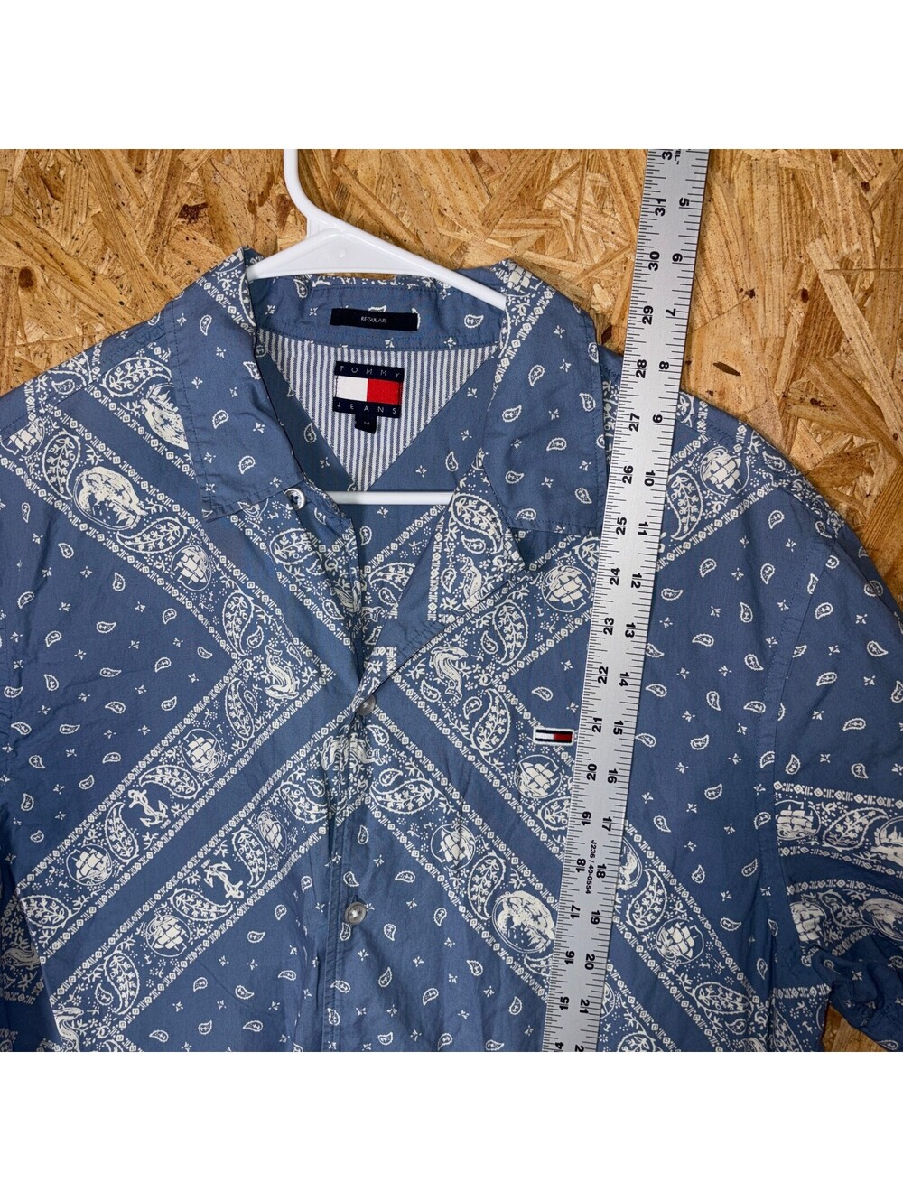 Tommy Hilfiger Regular Fit Mens 4 Blue Shirt Used